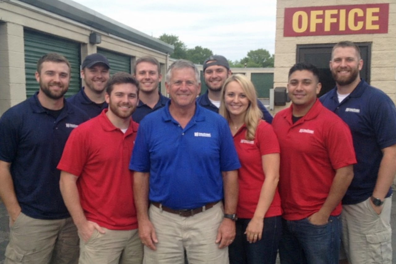 Water damage restoration professionals in Cedar Hill, TX